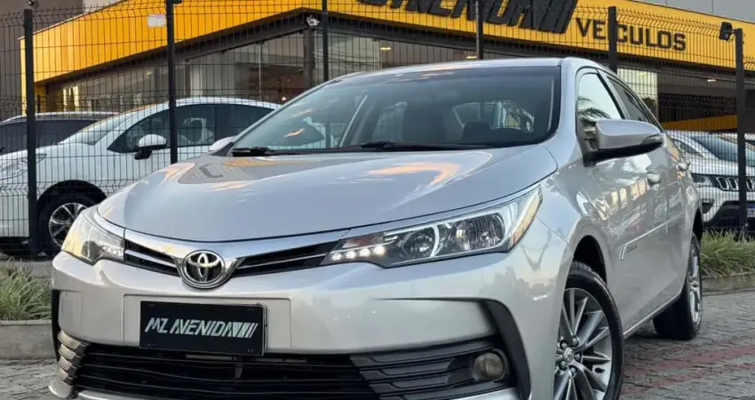 Toyota Corolla GLI 1.8 Flex Aut Cvt 2019 - Prata - 2019/2019