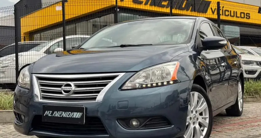 Nissan Sentra 2.0 SL AUT 2015 - Azul - 2014/2015