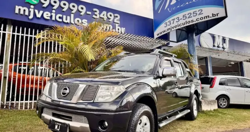 Nissan FRONTIER 2.5 LE 4X4 CD TURBO ELETRONIC DIESEL 4P MANUAL