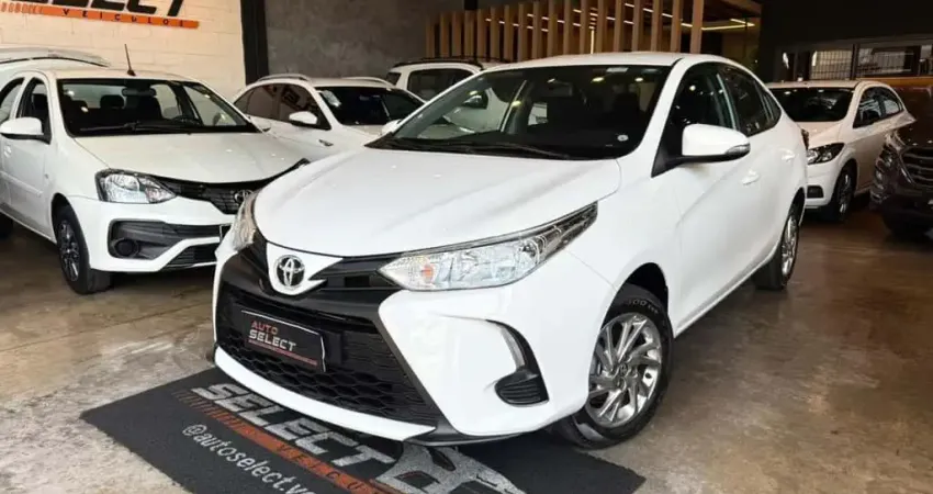 TOYOTA YARIS SA XL15 2023