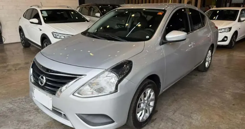 NISSAN VERSA 16 SL 2016