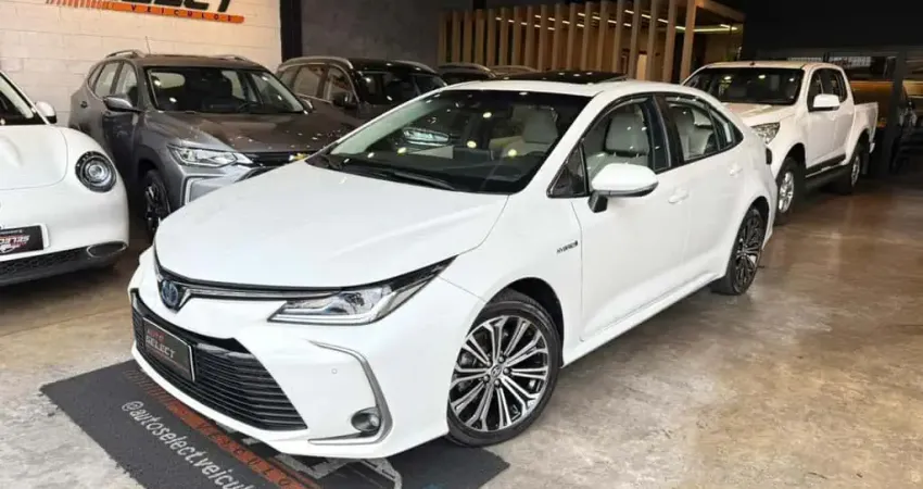 TOYOTA COROLLA APREMIUMH 2022