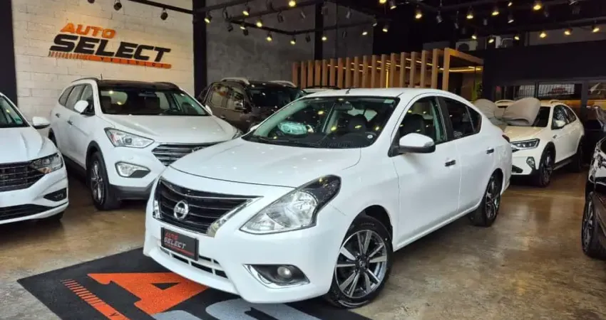 NISSAN VERSA 16SL CVT 2018