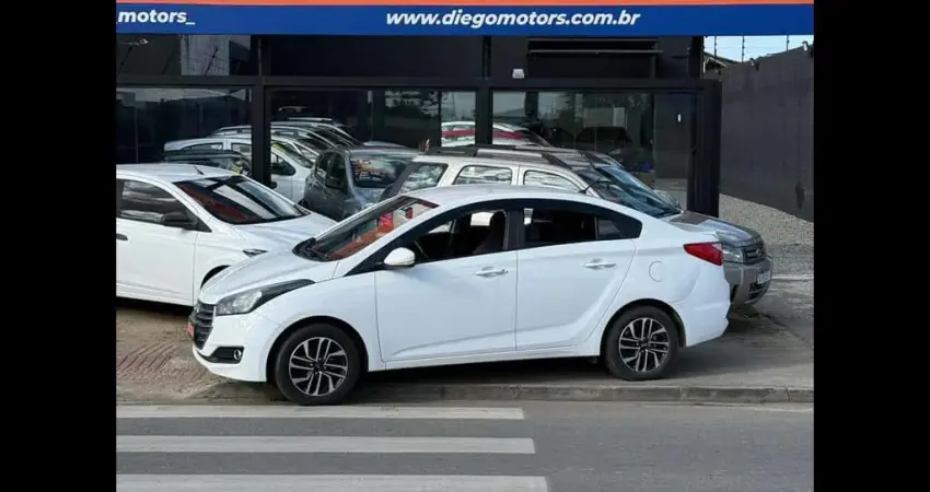 HYUNDAI HB20S 1.0 CONFORT PLUS 12V FLEX 4P MANUAL 2017