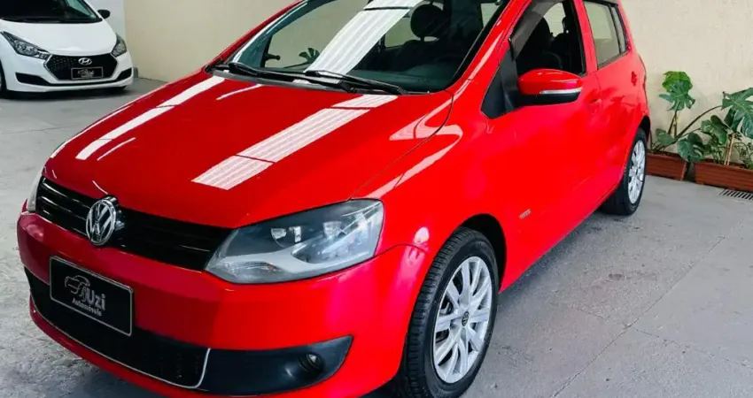 Vw Fox 1.0 flex 2012 Completo - ar