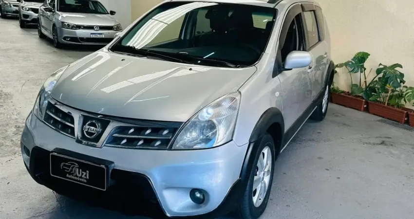 Nissan livina Xgear 1.8 flex 2014 Completo, Automático