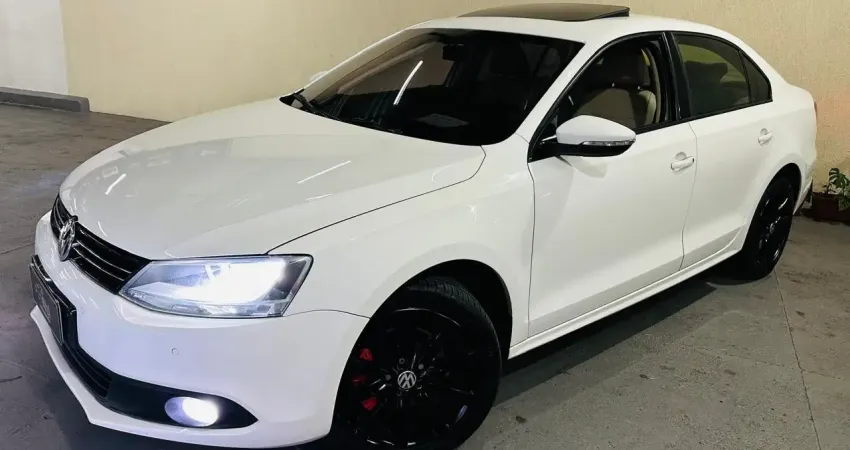 volkswagen Jetta Comfortline 2.0 flex 2013 Completo Teto Solar 