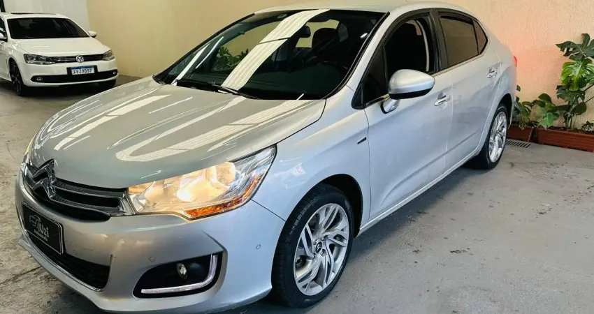 Citroen C4 Lounge Exclusive 1.6 thp 2014 Automático 