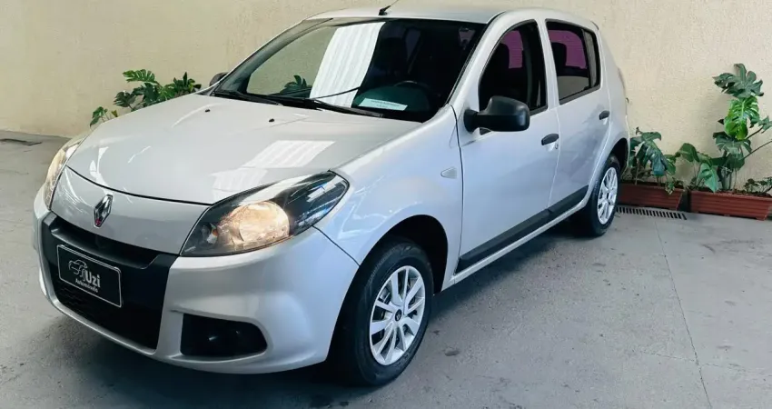 Renault Sandero Autentique 1.0 flex 2014 Completo