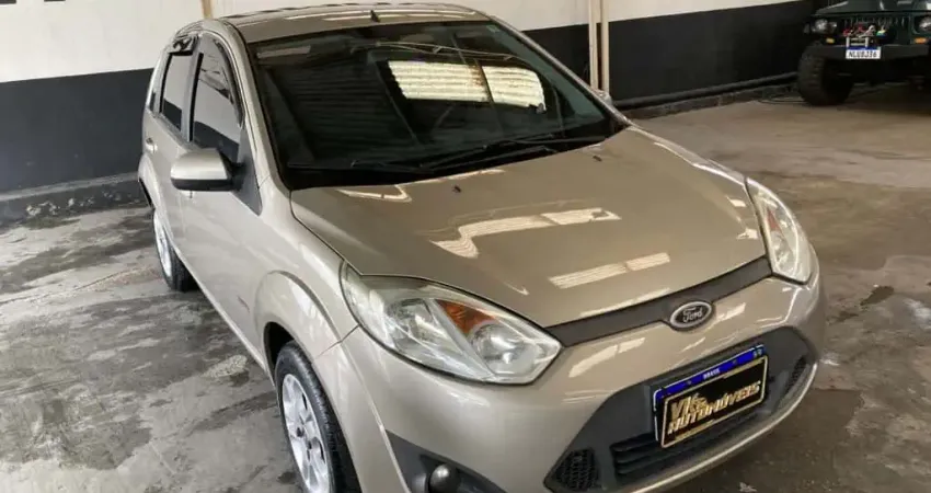 FORD FIESTA 1.6 MPI CLASS HATCH 8V FLEX 4P MANUAL