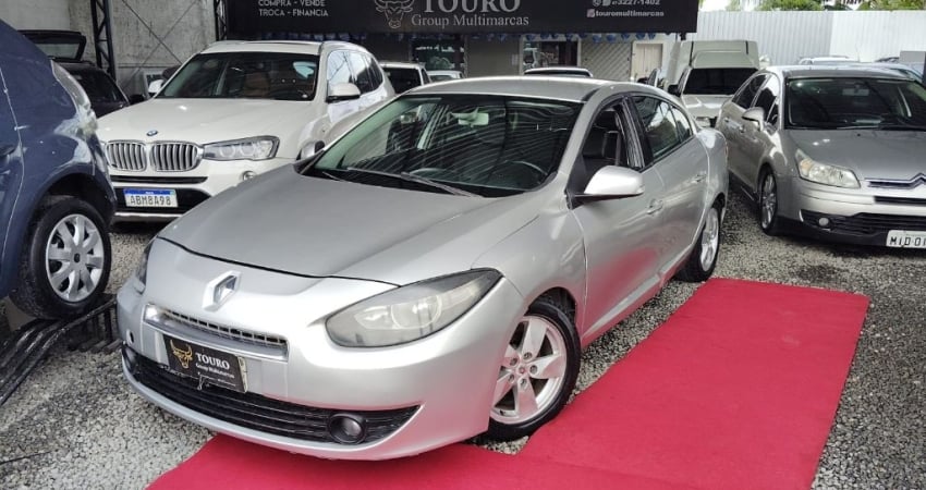 Renault Fluence Dynamique 2.0 flex - ano 2013