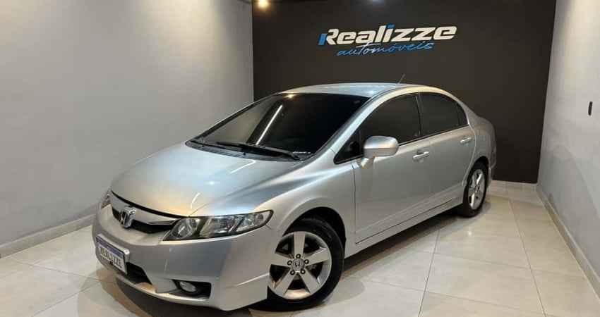 Honda Civic Sedan LXS 1.8/1.8 Flex 16V Aut. 4p