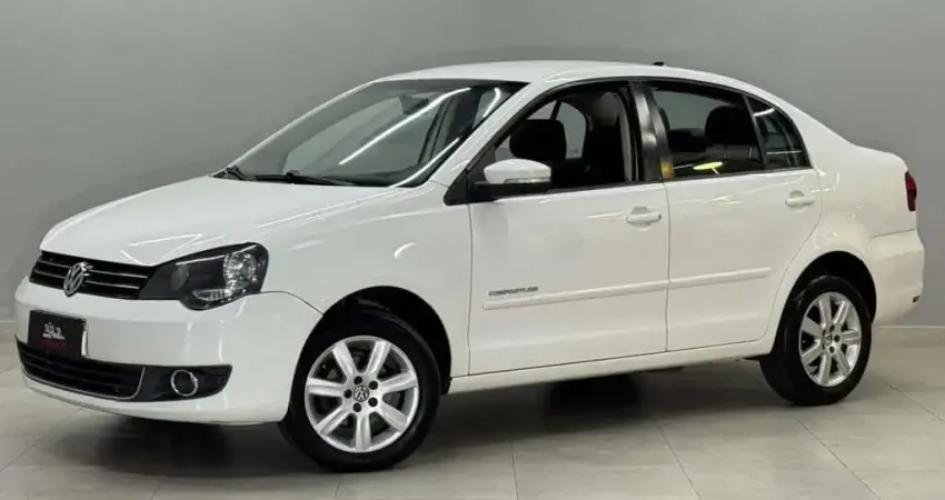 VOLKSWAGEN POLO SEDAN 1.6 COMFOR 2013