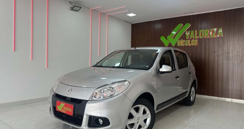 RENAULT SANDERO Expression Hi-Flex 1.0 16V 5p