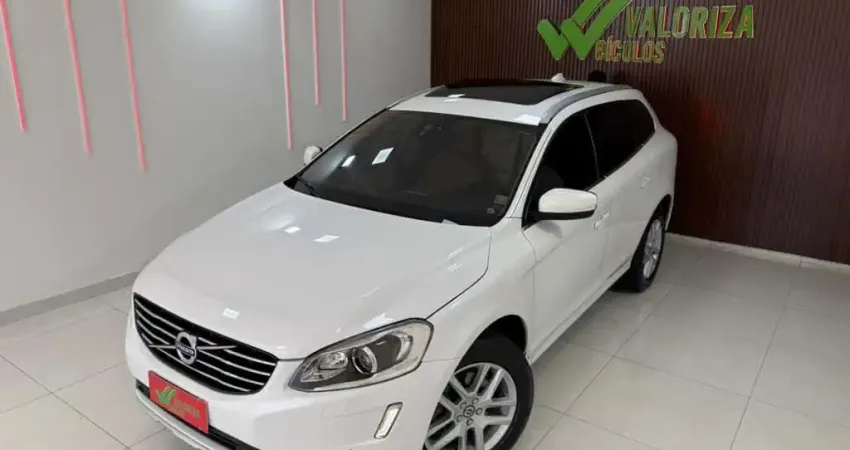 VOLVO XC 60 60 D-5 MOMENTUM 2.4  AWD Diesel  5p