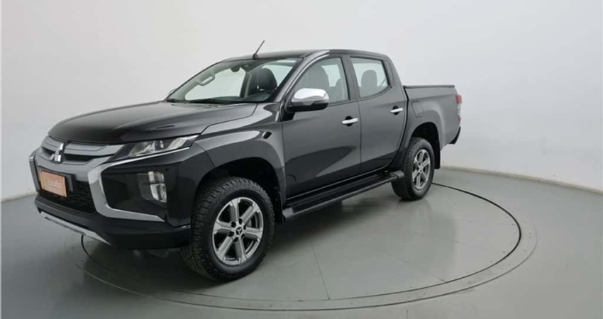 Mitsubishi L200 triton 2022 2.4 16v turbo diesel sport hpe cd 4p 4x4 automático