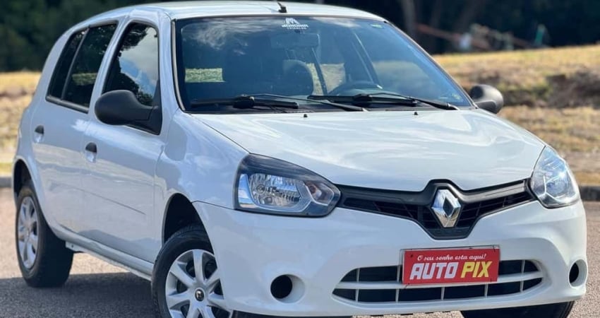 RENAULT CLIO EXP1016VH 2015