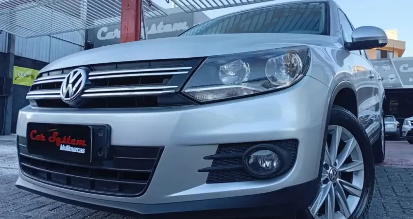 VOLKSWAGEN TIGUAN TURBO COM TETO SOLAR
