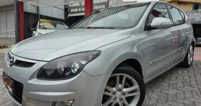 HYUNDAI I30 2.0 AUT COMPLETO IMPECAVEL
