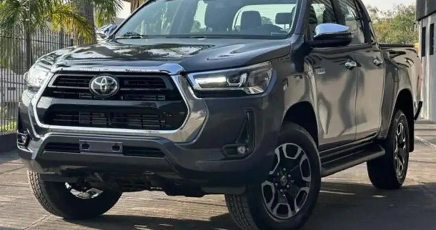 Toyota Hilux 2025 2.8 d-4d turbo diesel cd srx 4x4 automático