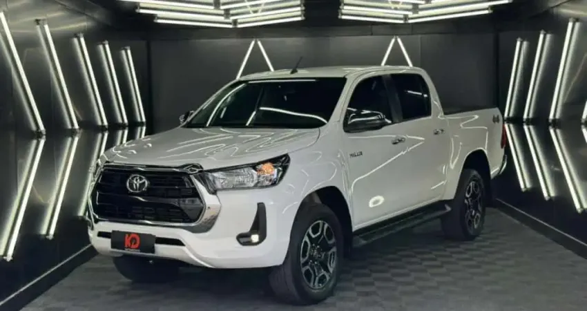 Toyota Hilux 2022 2.8 d-4d turbo diesel cd srv 4x4 automático