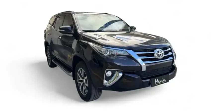 Toyota HILUX SW4 2.8 SRX 4X4 16V TURBO INTERCOOLER DIESEL 4P AUTOMÁTICO