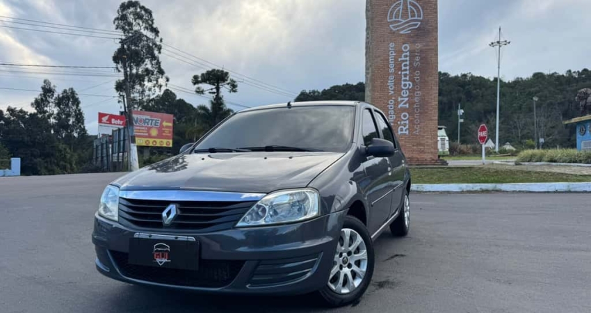 Renault LOGAN Authentique Hi-Flex 1.0 16V 4p
