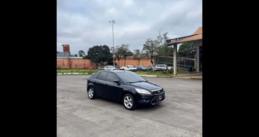 Ford Focus 1.6 S/SE/SE Plus Flex 8V/16V  5p