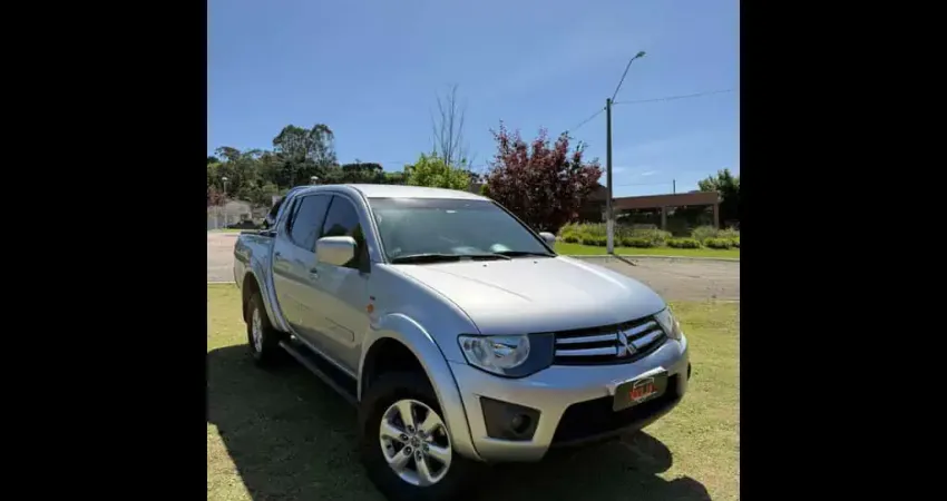 Mitsubishi L200 L200 2.4 TRITON HLS FLEX CD MEC.
