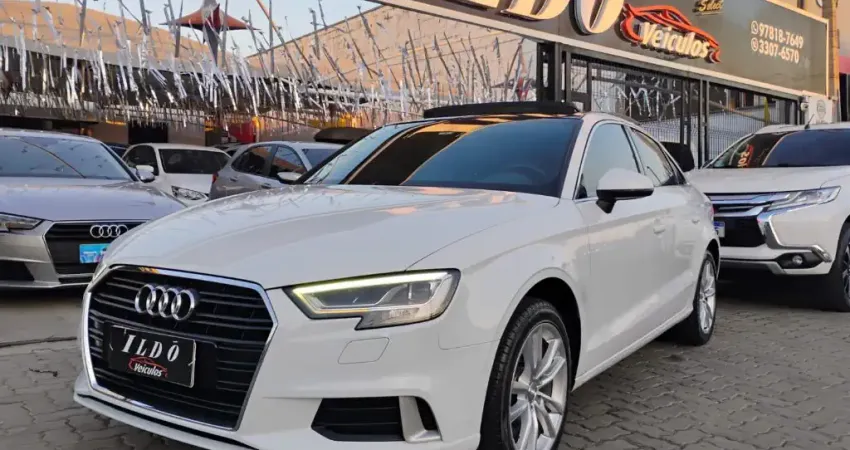 Audi A3 Sedan Ambition 2.0 tfsi Turbo 220cv s-tronic