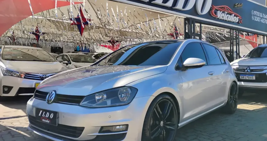 Volkswagen Golf Comfortline 1.4 TSI 140 cv