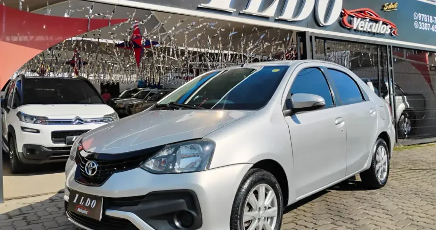 Toyota Etios X Plus Sedan 1.5