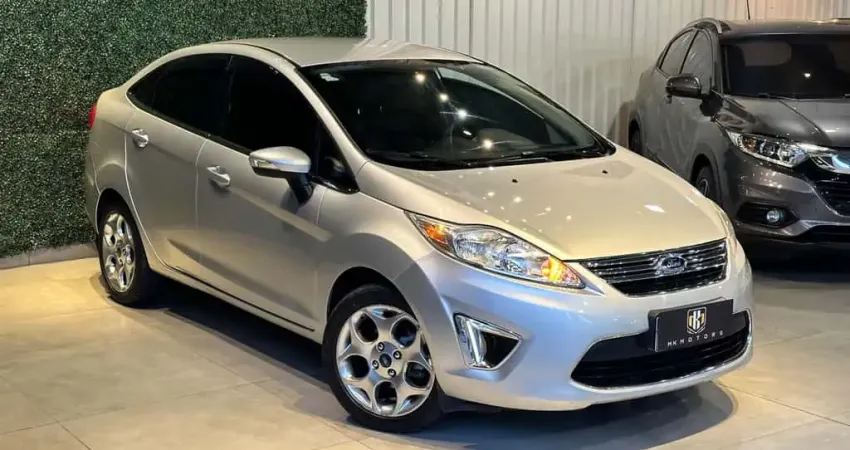 FORD FIESTA 1.6 SE SEDAN 8V FLEX 4P MANUAL 2013
