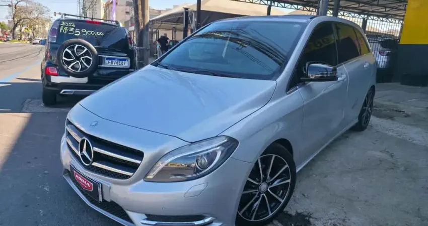 MERCEDES-BENZ CLASSE B 200 sport CGI 1.6 TB/FLEX AUT. 2013