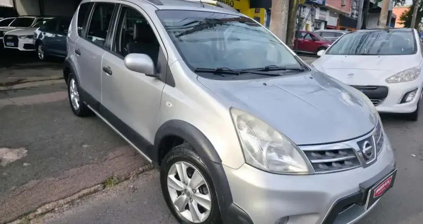 NISSAN LIVINA SL X-GEAR 1.8 16V 2013