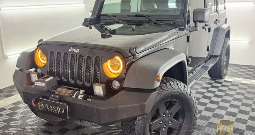 JEEP WRANGLER 3.6 UNLIMITED SPORT 4X4 V6 GASOLINA 4P AUTOMÁTICO