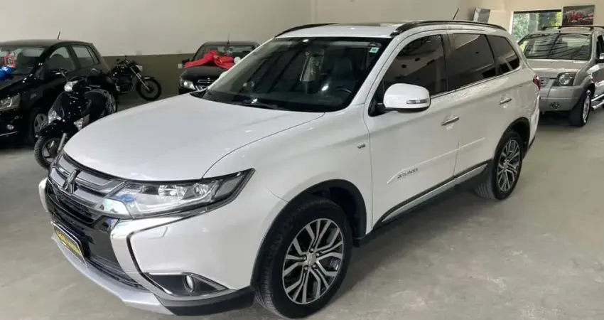 Mitsubishi Outlander 3.0 Gt 4X4 V6 24V Gasolina 4P Automático