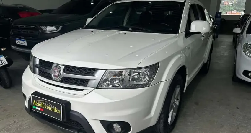 Fiat Freemont 2.4 Precision 16V Gasolina 4P Automático