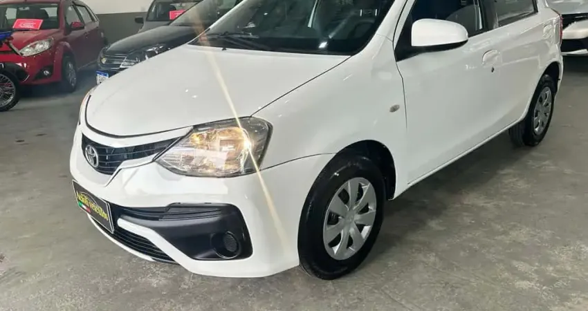 Toyota Etios 1.5 Xs 16V Flex 4P Automático