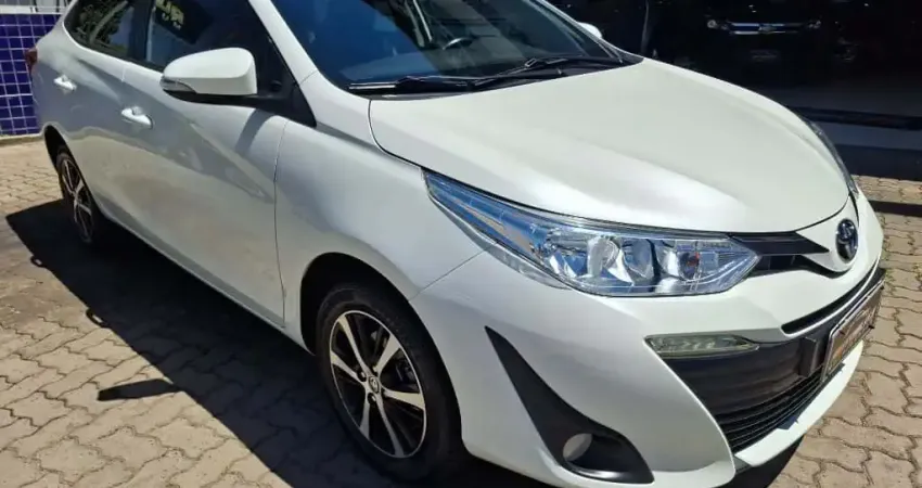 YARIS SD XS 15 AT