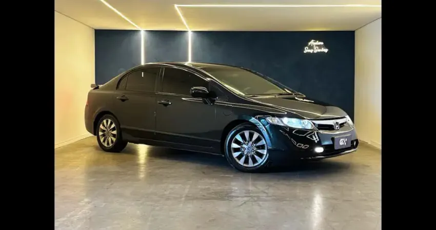 HONDA CIVIC Sedan LXS 1.8/1.8 Flex 16V Mec. 4p