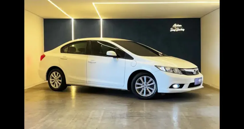 HONDA CIVIC Sedan LXS 1.8/1.8 Flex 16V Mec. 4p
