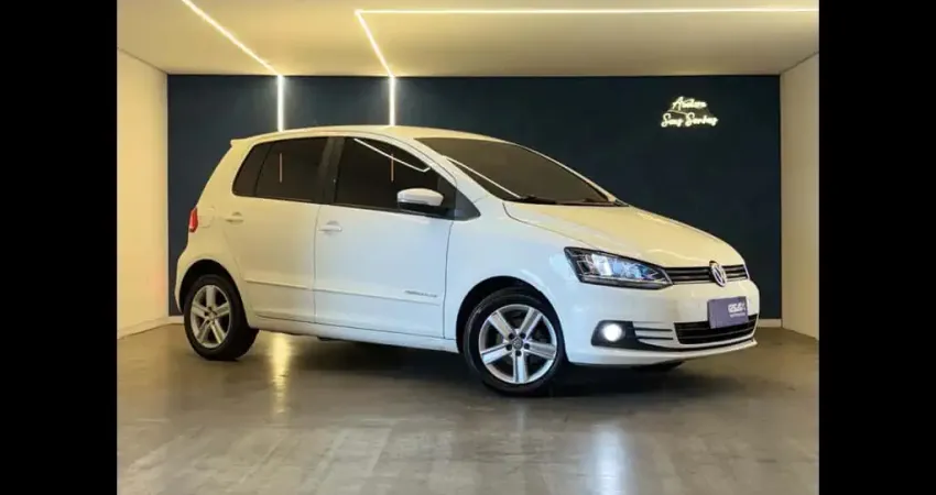 VOLKSWAGEN FOX Comfortline 1.6 Flex 8V 5p