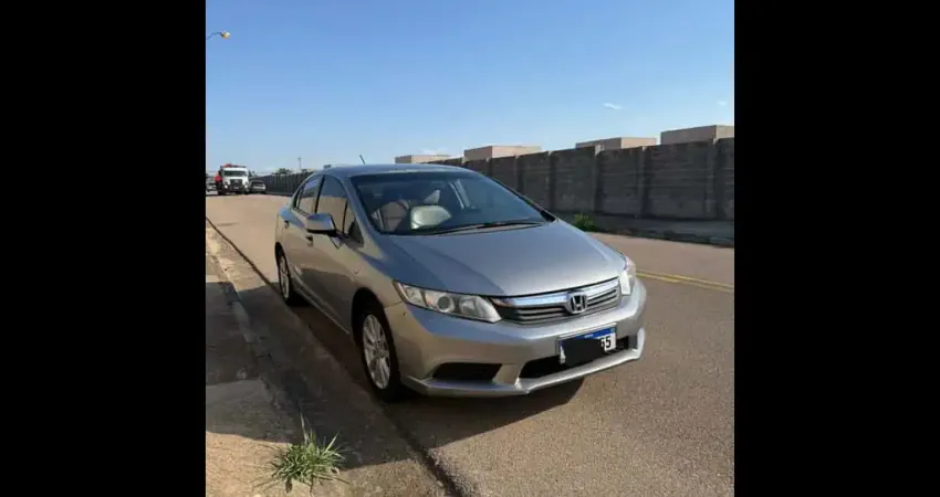 HONDA CIVIC Sedan LXS 1.8/1.8 Flex 16V Aut. 4p