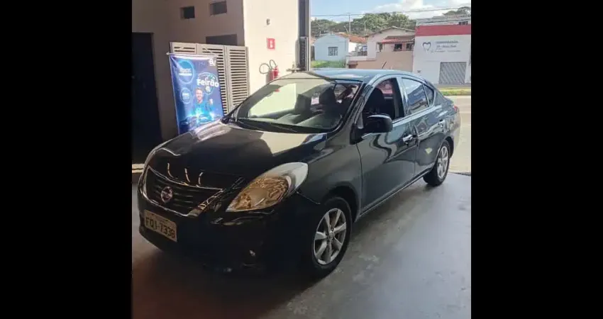 NISSAN VERSA S 1.6 16V Flex Fuel 4p Mec.