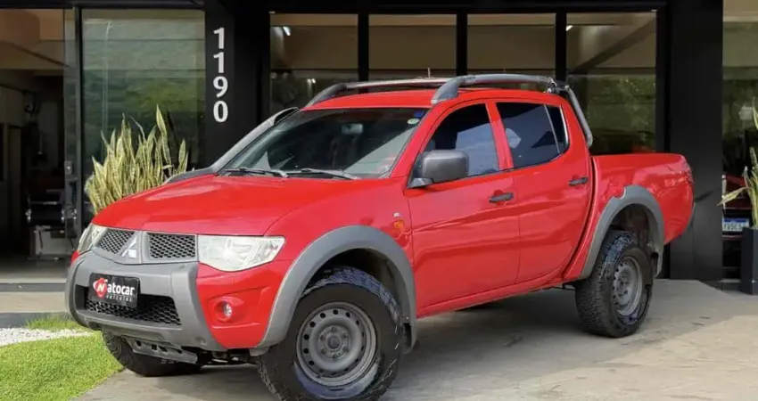 Mitsubishi L200 savana 2013 3.2 4x4 16v turbo intercooler diesel 4p manual