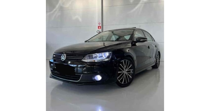 Volkswagen Jetta 2011 2.0 tsi highline 200cv gasolina 4p tiptronic