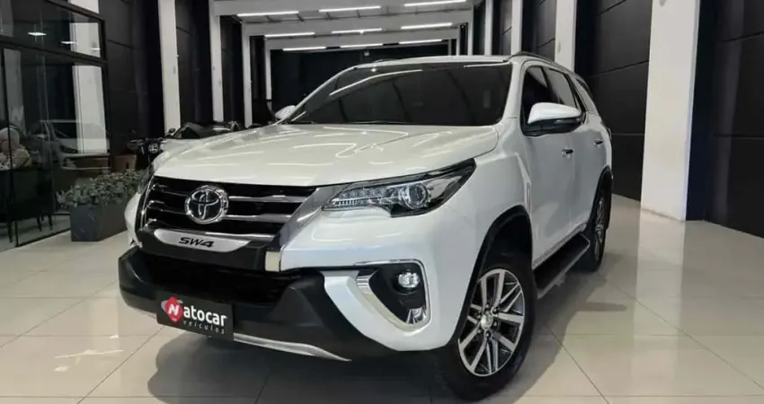 Toyota Hilux sw4 2020 2.8 srx 4x4 7 lugares 16v turbo intercooler diesel 4p automático