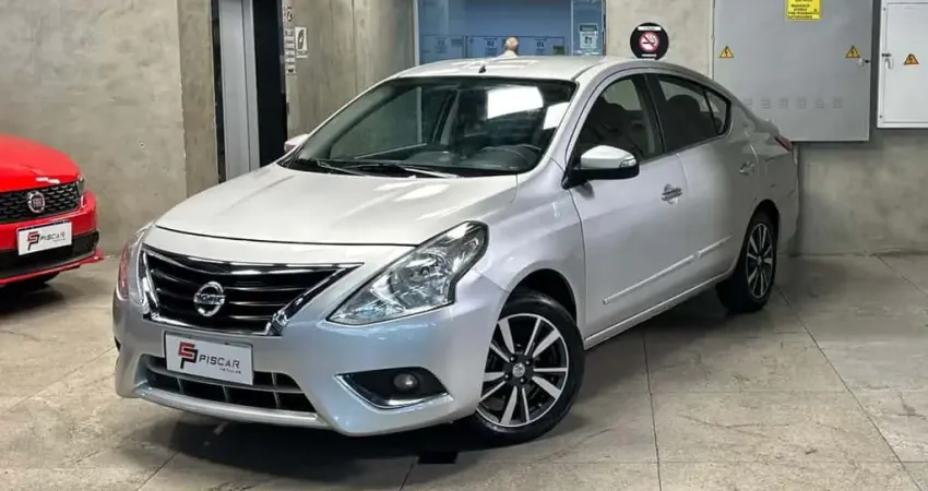Nissan Versa 2018 1.6 16v flex unique 4p xtronic