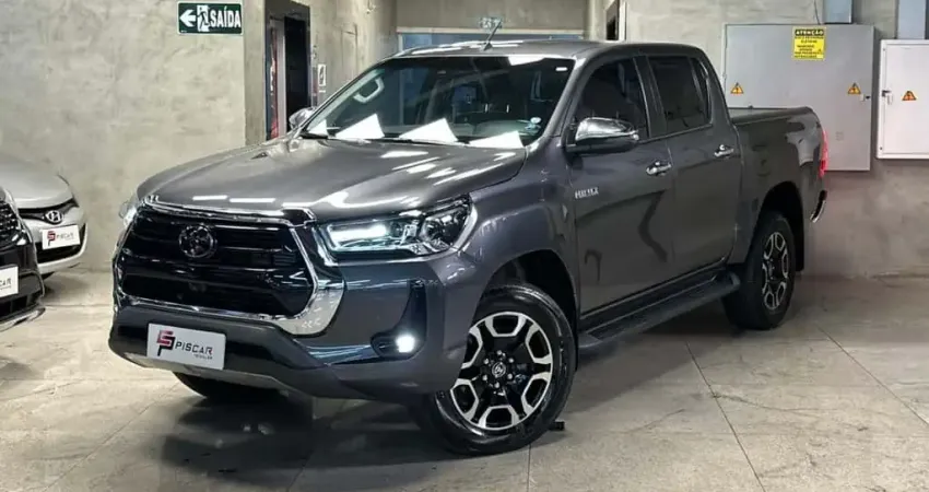 Toyota Hilux 2023 2.8 d-4d turbo diesel cd srx limited 4x4 automático